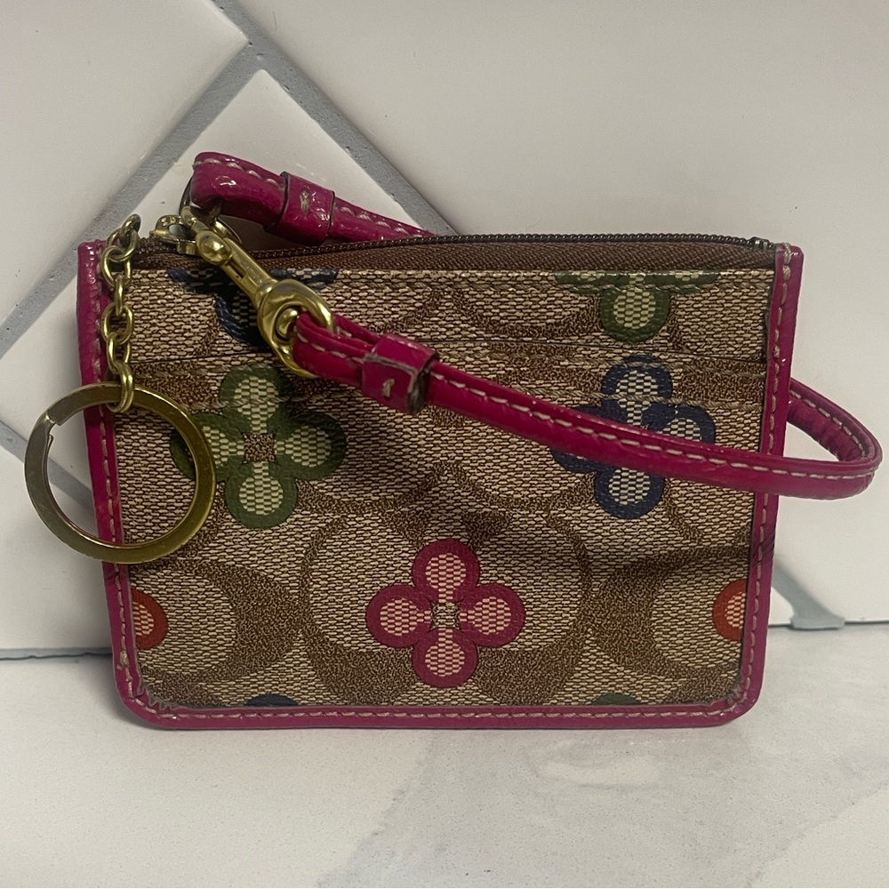 Coach Signature Floral Zipper Card Case Wristlet with Pink Trim
